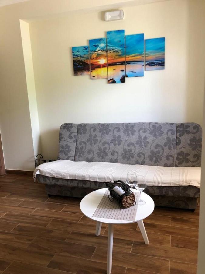 Apartments Todorovic Тиват Екстер'єр фото